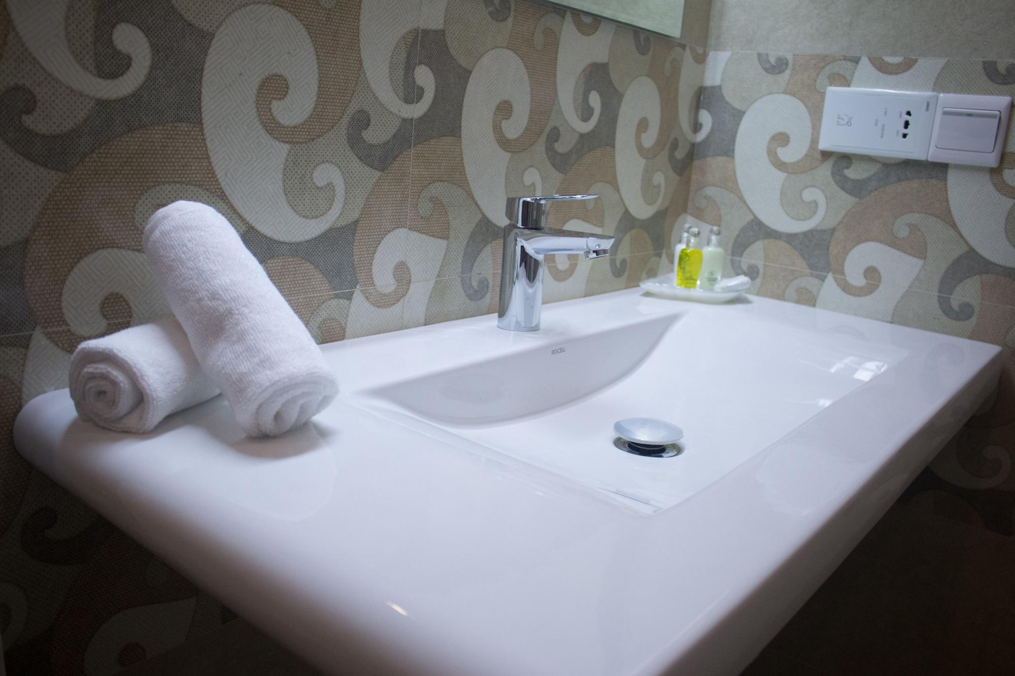 The Suite 262 Negombo Exterior foto